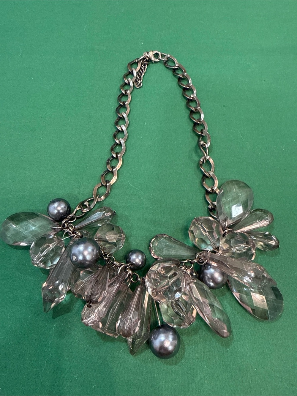 VTG Statement Necklace W/Gray Crystals & Faux Blue- Gray Pearls. 3F